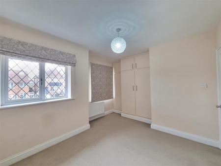 3 bedroom Semi-detached house for sale in Wicklow Drive, Leicester