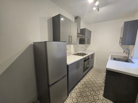 2 bedroom Property to let in Fosse Road North, Leicester