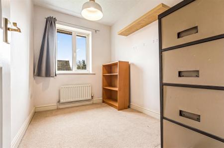 4 bedroom Terraced House for sale in Erringtons Close, Oadby, Leicester