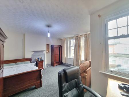 7 bedroom Property to let in Tennyson Street, Leicester