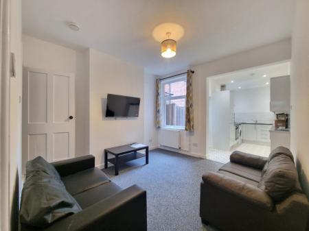 3 bedroom Property to let in Jarrom Street, Leicester
