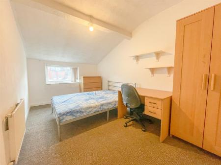 5 bedroom Terraced House for sale in Severn Street, Leicester