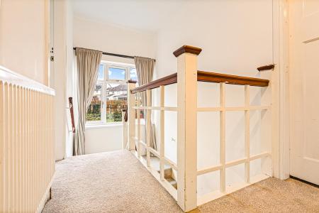 4 bedroom Semi-detached house for sale in Kingsway Road, Leicester