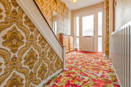 4 bedroom Semi-detached house for sale in Breedon Avenue, Wigston