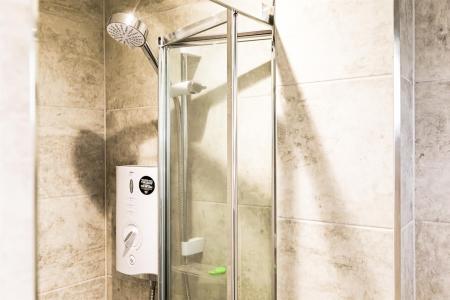 4 bedroom Semi-detached house for sale in Breedon Avenue, Wigston