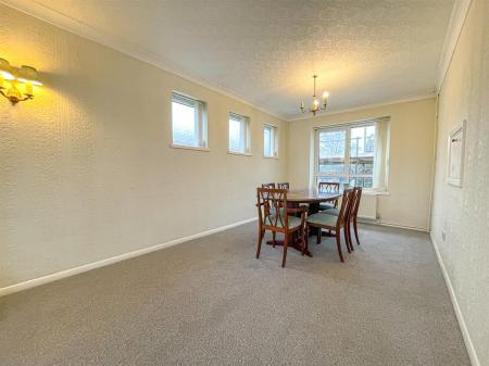 2 bedroom Apartment for sale in Dukes Drive, Leicester