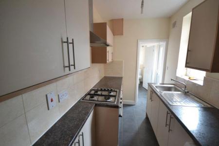2 bedroom Property to let in Lord Byron Street, Leicester
