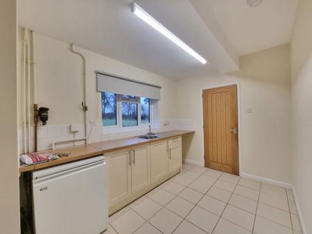 3 bedroom Property to let in Stretton Lane, Houghton-On-The-Hill, Leicester