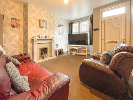 2 bedroom Terraced House for sale in Knighton Fields Road East, Knighton Fields