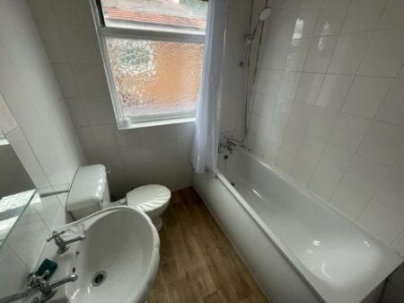 3 bedroom Property to let in Buckminster Road, Leicester