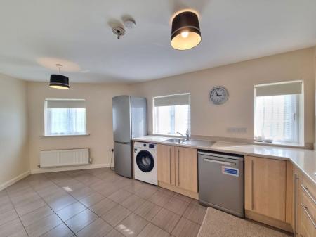 2 bedroom Property to let in Dairy Way, Leicester