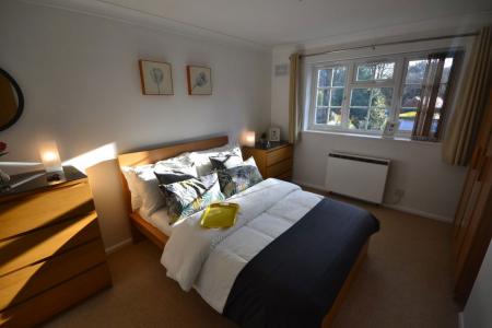 2 bedroom Property to let in Cedars Court, Leicester