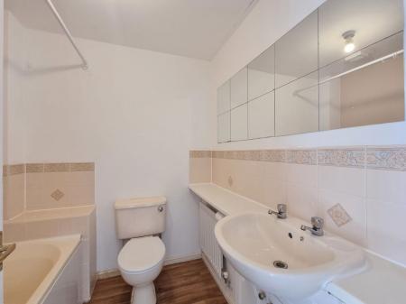 2 bedroom Property to let in Hilcot Green, Leicester