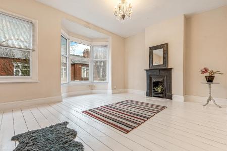 3 bedroom Terraced House for sale in Harrow Road, Leicester