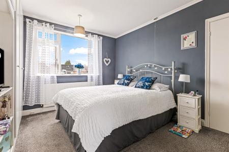 3 bedroom Semi-detached house for sale in Stanfell Road, Leicester