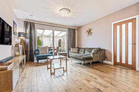 3 bedroom Bungalow for sale in Winders Way, Aylestone, Leicester