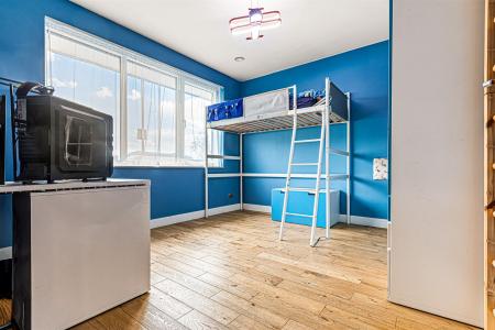 3 bedroom Bungalow for sale in Winders Way, Aylestone, Leicester