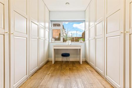 3 bedroom Bungalow for sale in Winders Way, Aylestone, Leicester