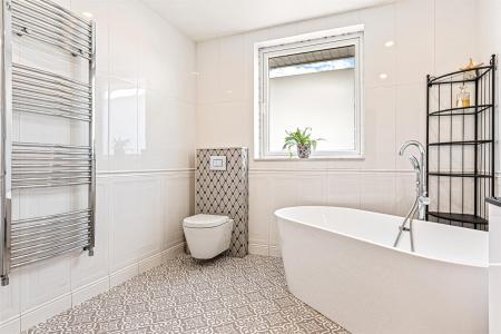 3 bedroom Bungalow for sale in Winders Way, Aylestone, Leicester