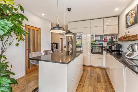 3 bedroom Bungalow for sale in Winders Way, Aylestone, Leicester