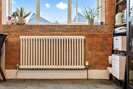 3 bedroom Apartment for sale in Cowper Street, Leicester