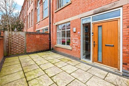 3 bedroom Apartment for sale in Cowper Street, Leicester
