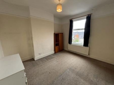 1 bedroom Property to let in Queens Road, Leicester