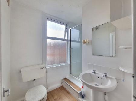 1 bedroom Property to let in Queens Road, Leicester
