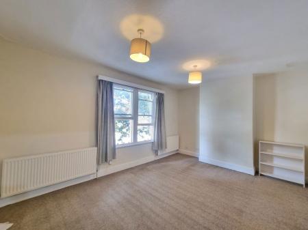 1 bedroom Property to let in Queens Road, Leicester