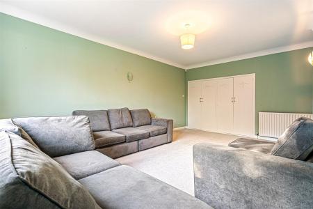 3 bedroom Detached bungalow for sale in Moreland Avenue, Leicester