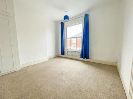 2 bedroom Property to let in St Leonards Road, Leicester