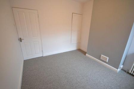 2 bedroom Property to let in Edward Road, Leicester