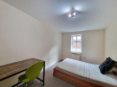 2 bedroom Property to let in Princess Road East, Leicester