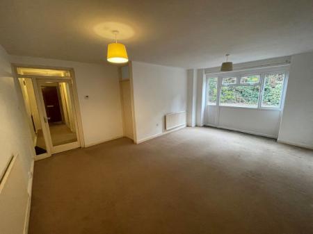 1 bedroom Property to let in North Avenue, Stoneygate, Leicester