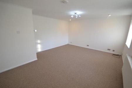 2 bedroom Property to let in Cedars Court, Leicester
