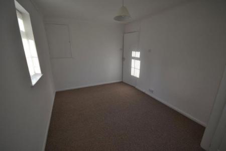 2 bedroom Property to let in Cedars Court, Leicester