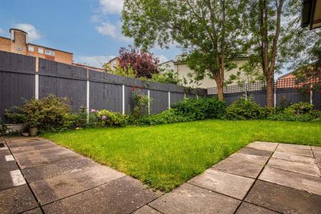 5 bedroom Property to let in London Road, Leicester