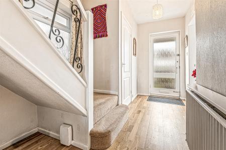 3 bedroom Detached house for sale in Eton Close, Leicester