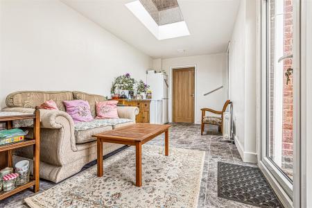 3 bedroom Detached house for sale in Eton Close, Leicester