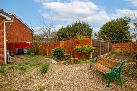 3 bedroom Detached house for sale in Eton Close, Leicester