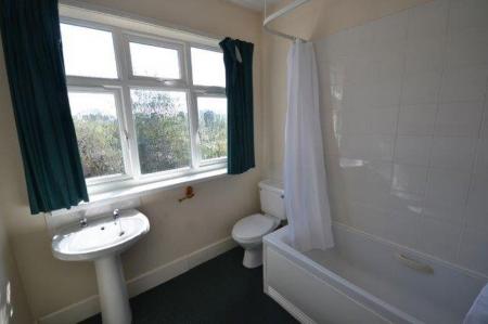 1 bedroom Property to let in Queens Road, Leicester