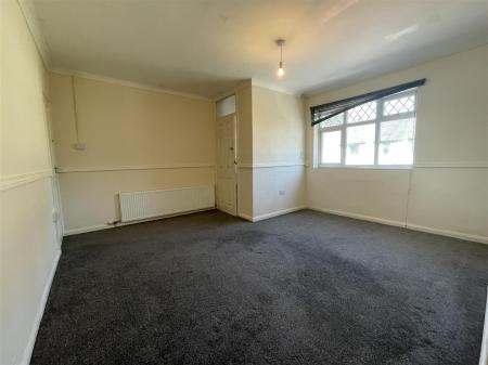 3 bedroom Semi-detached house for sale in Pullman Road, Wigston