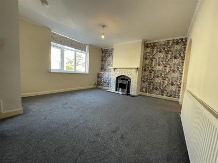 3 bedroom Semi-detached house for sale in Pullman Road, Wigston