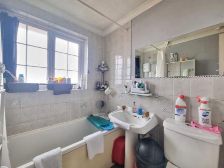 2 bedroom Property to let in Suthers Road, Derby
