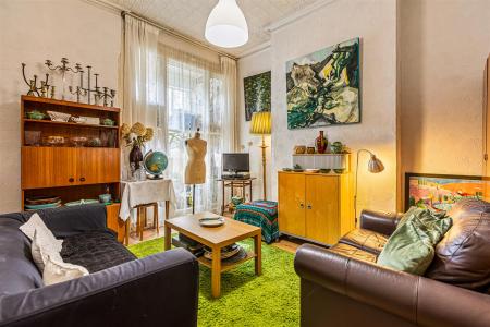 5 bedroom Terraced House for sale in Evington Road, Leicester