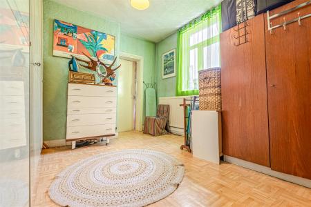 5 bedroom Terraced House for sale in Evington Road, Leicester