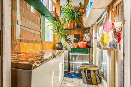 5 bedroom Terraced House for sale in Evington Road, Leicester