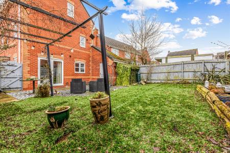 4 bedroom Detached house for sale in Woodlands Court, Oadby, Leicester