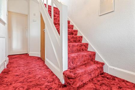 4 bedroom Semi-detached house for sale in Kenwood Road, Leicester