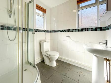 3 bedroom End of terrace house for sale in Sheffield Street, Leicester